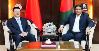 প্রধানমন্ত্রীর প্রতিরক্ষা উপদেষ্টার সঙ্গে চীনের রাষ্ট্রদূতের সৌজন্য সাক্ষাৎ